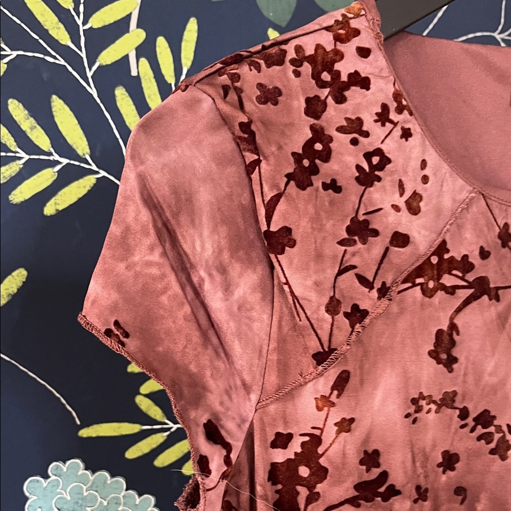 Elegant Floral Women's Dress NWT Size M - Picture 6 of 8